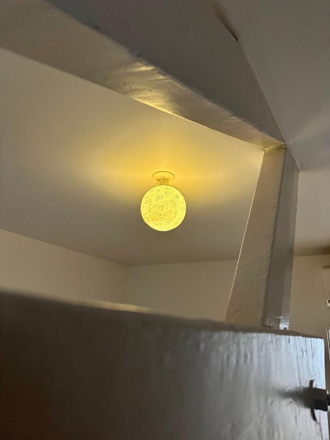 Bel Appartement Avec Parking Au Coeur De Reims Exterior foto