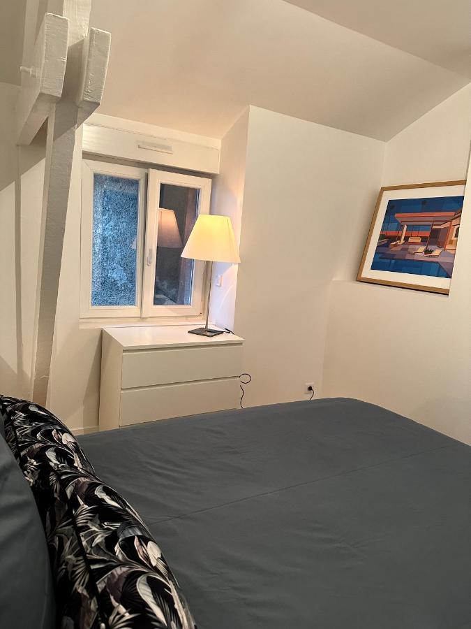 Bel Appartement Avec Parking Au Coeur De Reims Exterior foto